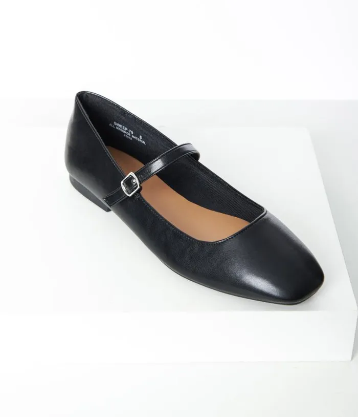 1960s Black Mary Jane Flats Shoes Unique Vintage Flats