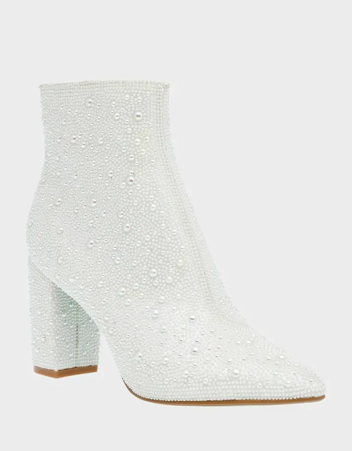 Betsey Johnson Women CADY IVORY Ivory