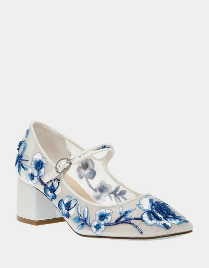 Betsey Johnson Women EZRA BLUE FLORAL