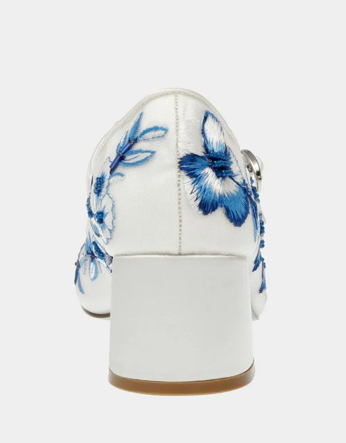 Betsey Johnson Women EZRA BLUE FLORAL