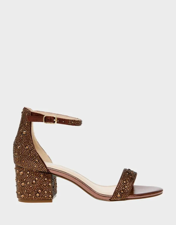 Betsey Johnson Women MARI BROWN Brown