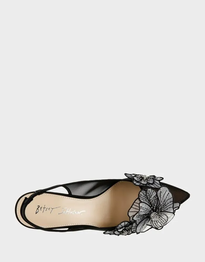Betsey Johnson Women PETRA BLACK Black
