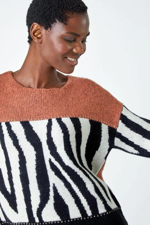 Black Animal Colour Block Jumper Women Roman Knitwear