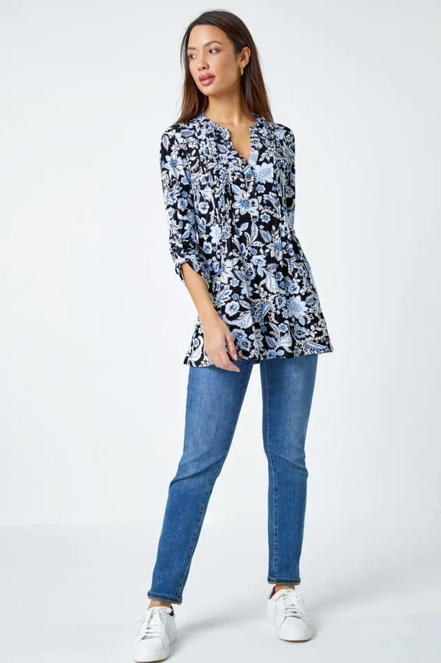 Black Floral Print VNeck Pintuck Stretch Top Women Roman Tops