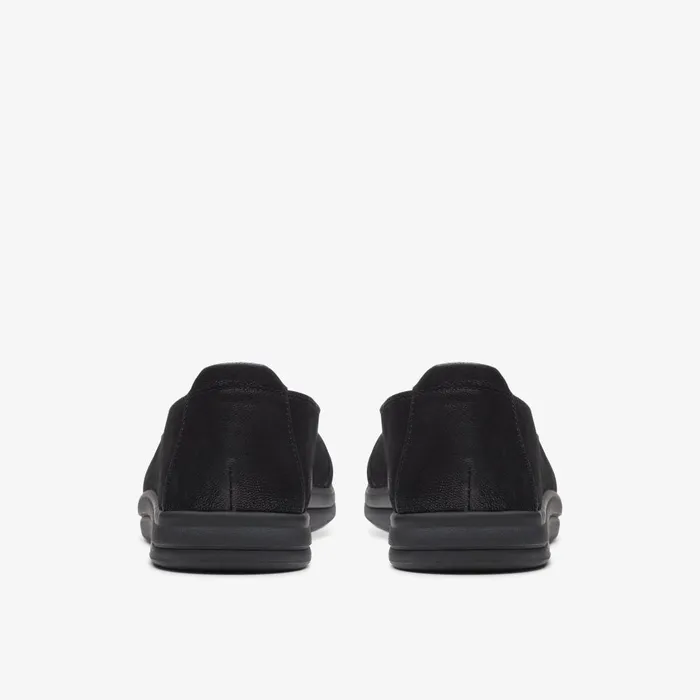 Breeze Sol Black Women Clarks Flats