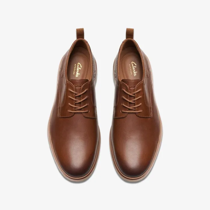 Chantry Lo Dark Tan Leather Men Clarks Casual Dress Shoes