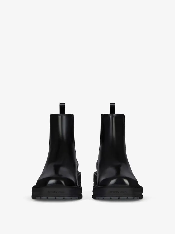 Chelsea Boots In Leather Black Men Givenchy Boots and Loafers