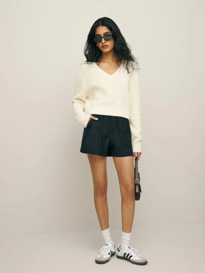 Clothing The Reformation Billy Short Black