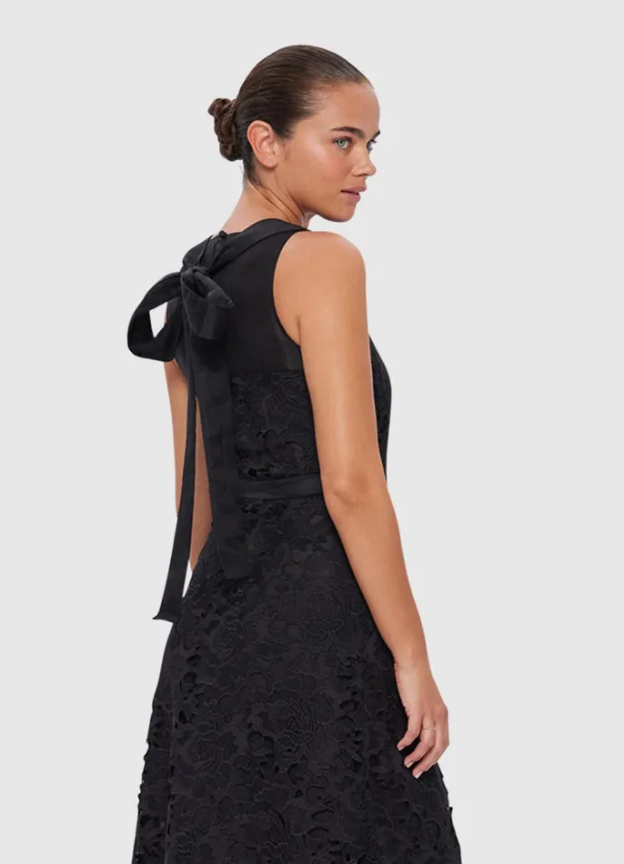 Dresses and Jumpsuits Women LEO LIN Chantilly Lace Back Knot Dress 8211 Ebony
