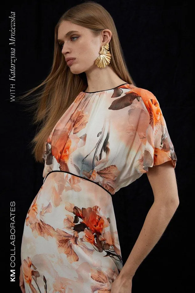 Dresses Women Karen Millen Blurred Floral Woven Column Angel Sleeve Maxi Dress Floral Dresses Women Karen Millen Blurred Floral Woven Column Angel Sleeve Maxi Dress Floral