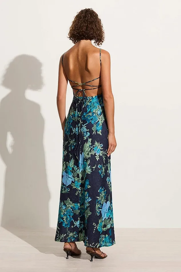 Faithfull The Brand Dresses Garcia Maxi Dress Escala Floral Navy 8211 Final Sale 8211 Women Faithfull The Brand Dresses Garcia Maxi Dress Escala Floral Navy 8211 Final Sale 8211 Women