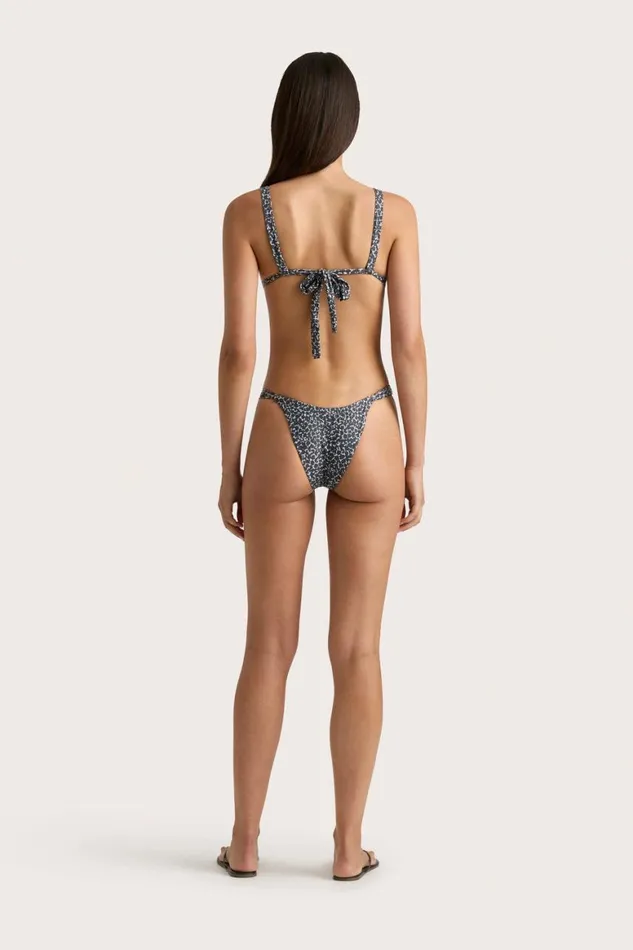 Faithfull The Brand Swim Andez Bikini Bottom Amanylis Charred Navy 8211 Women Faithfull The Brand Swim Andez Bikini Bottom Amanylis Charred Navy 8211 Women