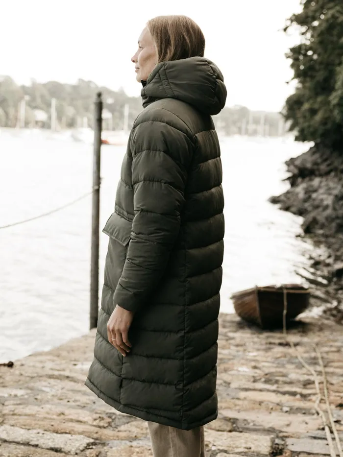 Finisterre Jackets and Coats Women Elara Coat Olive