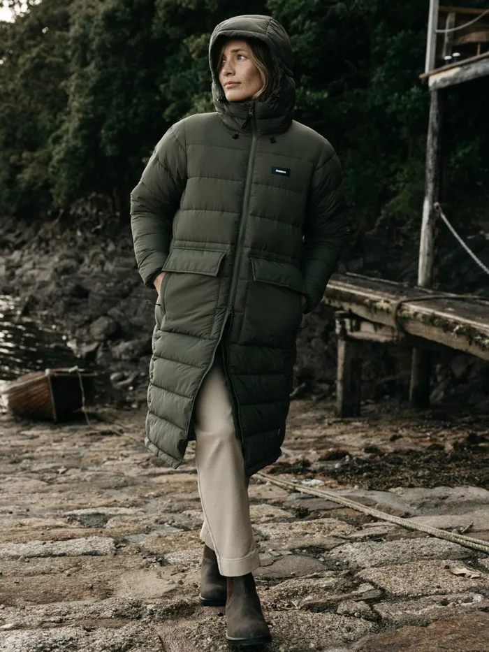 Finisterre Jackets and Coats Women Elara Coat Olive
