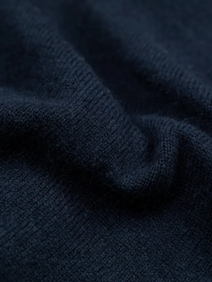 Finisterre Knitwear Men Cavan Pocket Knit Sweater Navy