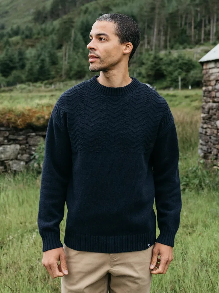 Finisterre Knitwear Men RNLI Polperro Sweater Navy