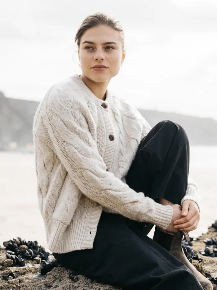 Finisterre Knitwear Women Ennis Cable Knit Cardigan Oatmeal