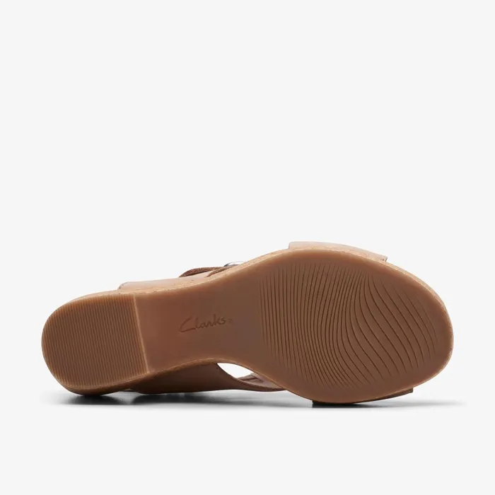 Giselle Dove Sand Nubuck Women Clarks Sandals and Flip Flops