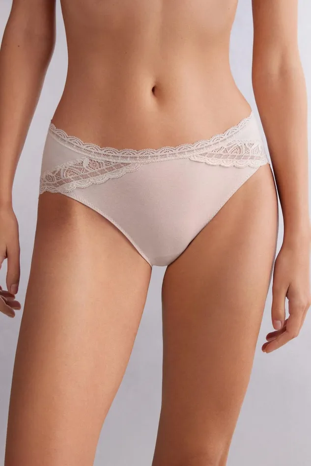 Intimissimi Bikini Panties Women SemiHigh Rise Cotton And Lace Panties Natural 2280 8211 Avorio Crema Intimissimi Bikini Panties Women SemiHigh Rise Cotton And Lace Panties Natural 2280 8211 Avorio Crema