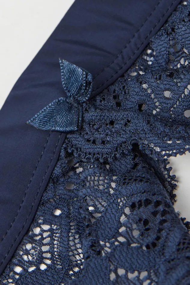 Intimissimi Triangle Women Emma Triangle Bra In Lace Blue 1467 8211 Intense Blue