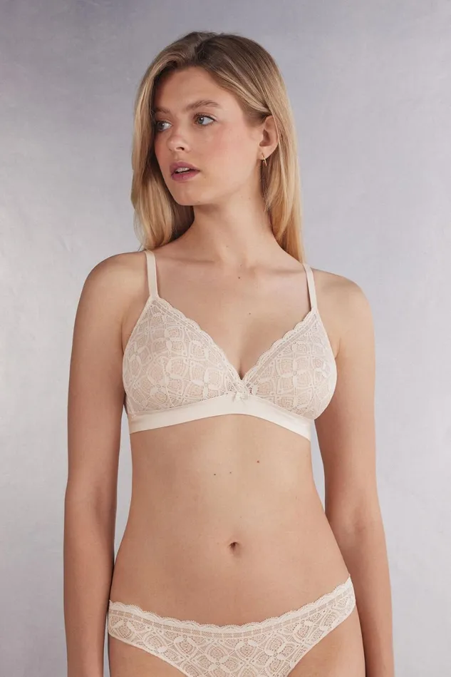 Intimissimi Triangle Women Emma Triangle Bra In Lace Natural 2280 8211 Avorio Crema Intimissimi Triangle Women Emma Triangle Bra In Lace Natural 2280 8211 Avorio Crema