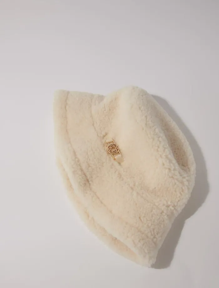 Maje Hats Womens Faux Fur Bucket Hat Ecru