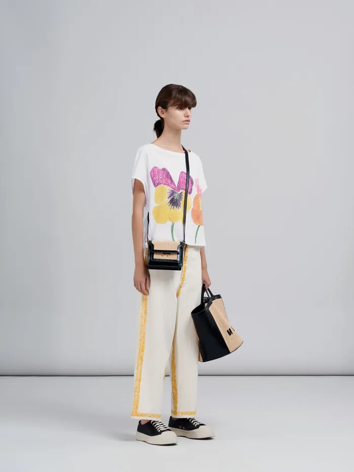 Marni Pansies Print Bio Jersey Tshirt Lily White Womens Sweatshirts and TShirts Marni Pansies Print Bio Jersey Tshirt Lily White Womens Sweatshirts and TShirts