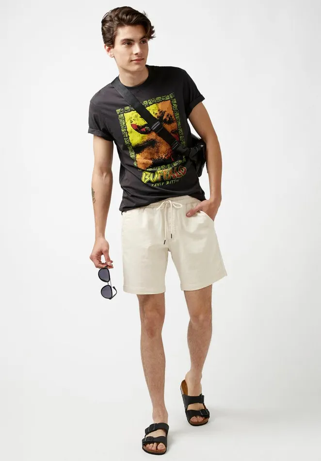 Men Higgers Cotton Twill Blend White Shorts Milk Buffalo David Bitton Shorts