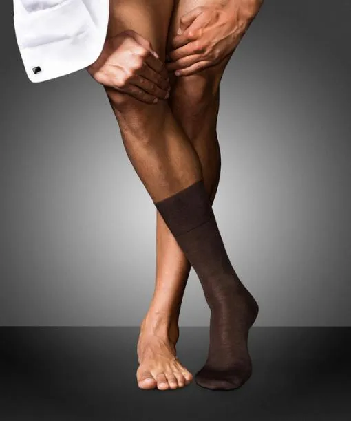 Men No 6 Finest Merino and Silk Men Socks Brown FALKE Socks