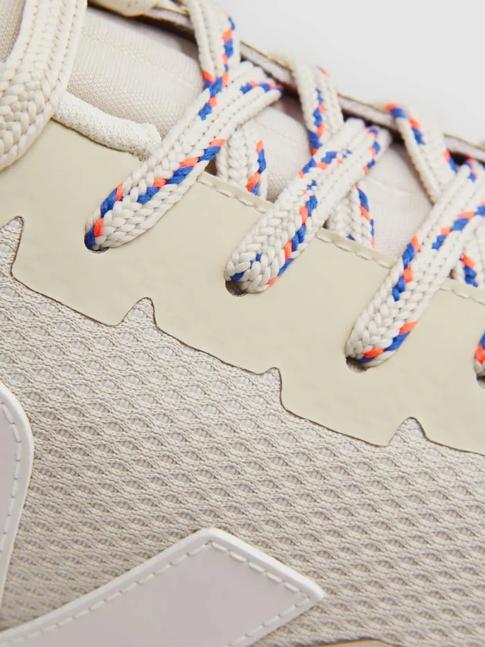 Men Reiss Brands Dekkan Veja Mesh Hiking Trainers Natural
