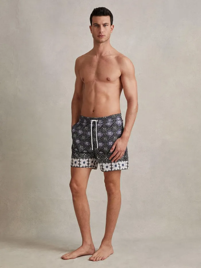Men Reiss Swimwear Arizona Medallion Print Drawstring Swim Shorts Black Multi