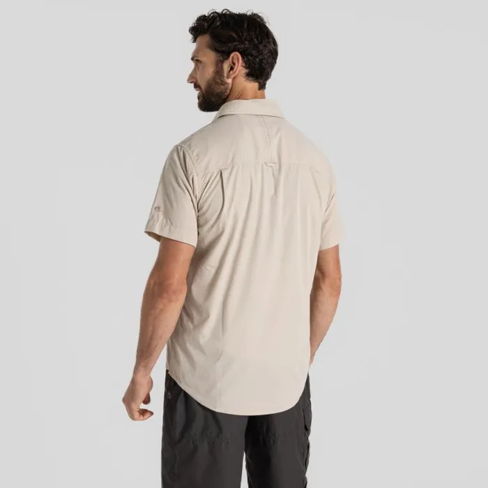Mens Short Sleeve Craghoppers Kiwi Short Sleeved Shirt Oatmeal Mens Short Sleeve Craghoppers Kiwi Short Sleeved Shirt Oatmeal