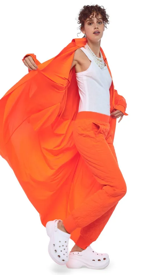 Norma Kamali Bottoms QUILTED JOG PANT Sos 8211 Clothing