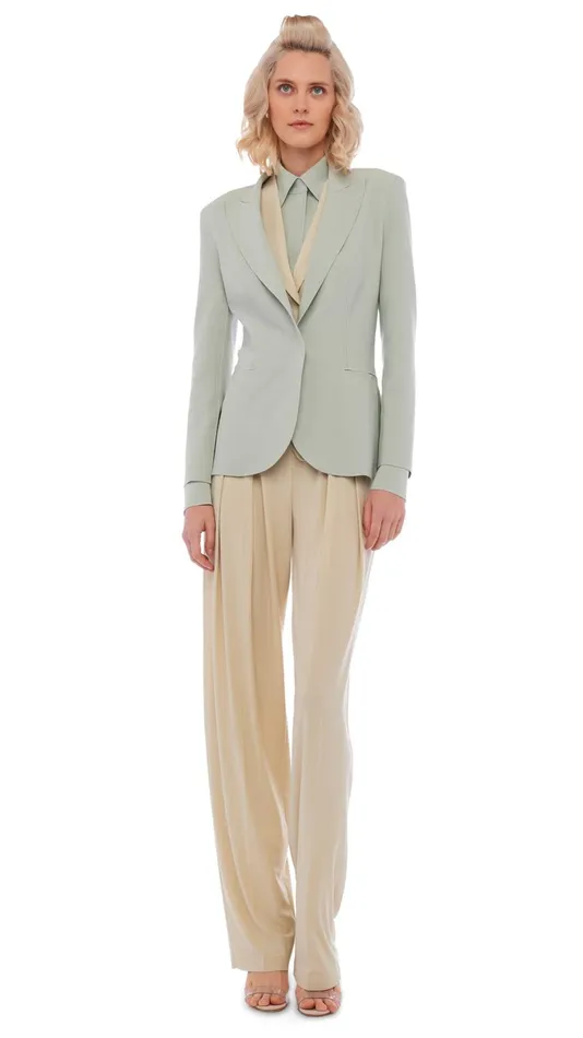 Norma Kamali Jackets CLASSIC SINGLE BREASTED JACKET Dried Sage 8211 Clothing Norma Kamali Jackets CLASSIC SINGLE BREASTED JACKET Dried Sage 8211 Clothing