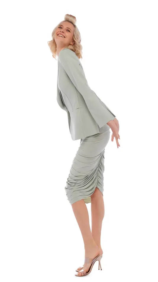 Norma Kamali Jackets CLASSIC SINGLE BREASTED JACKET Dried Sage 8211 Clothing Norma Kamali Jackets CLASSIC SINGLE BREASTED JACKET Dried Sage 8211 Clothing