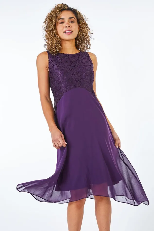 Plum Petite Lace Bodice Dress Women Roman Dresses