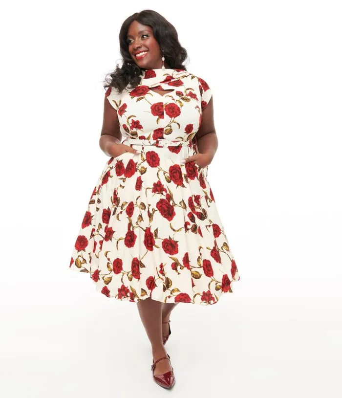 Plus Size 1940s Cream and Red Rose Print Sash Swing Dress DressesPlus Unique Vintage Pocket Dresses