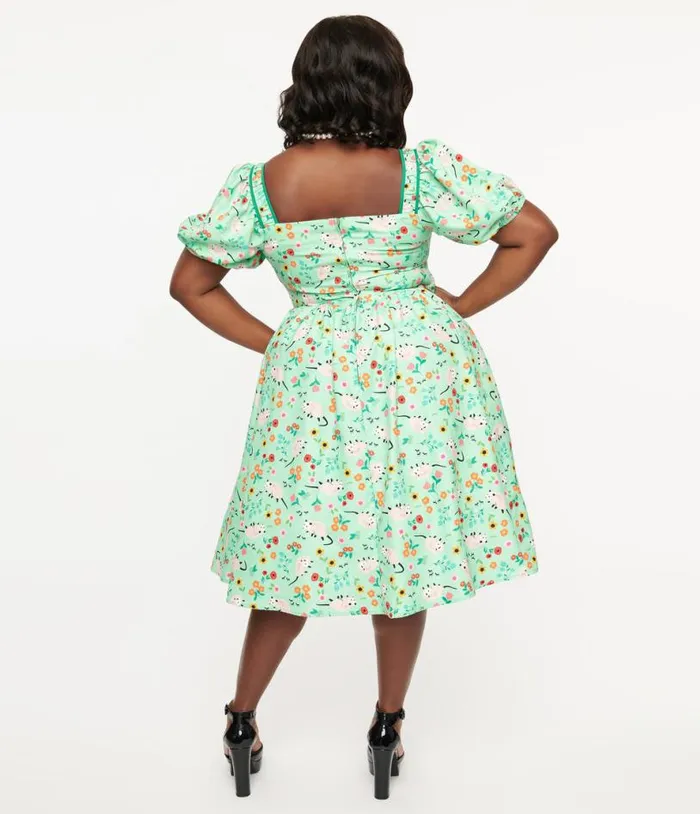 Plus Size 1940s Green Possum Print Button Front Dress DressesPlus Unique Vintage Swing