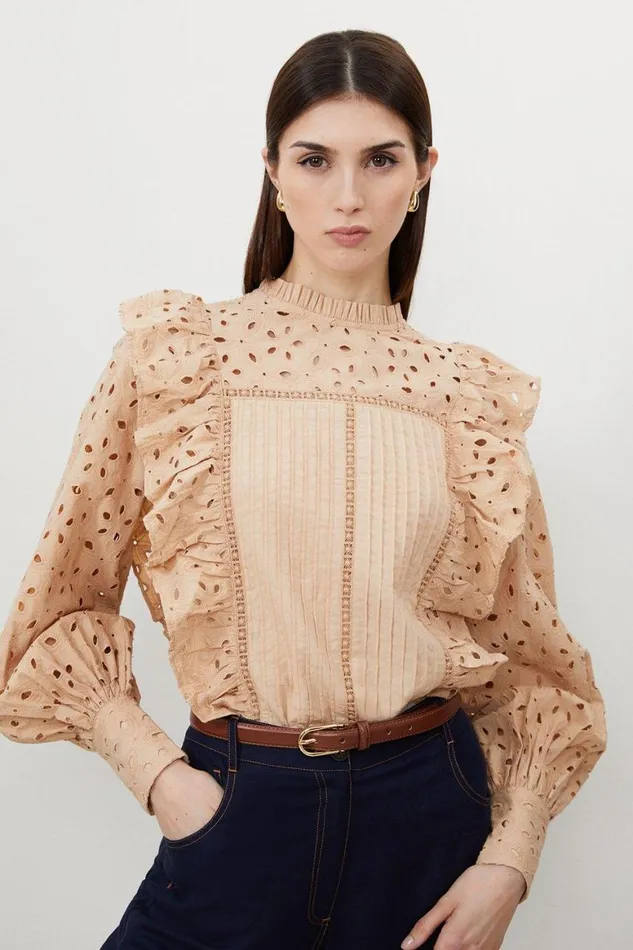 Shirts Women Karen Millen Embroidery Cutwork Frill Detail Woven Shirt Camel