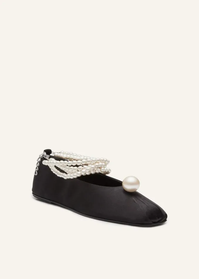 Shop Magda Butrym Shoes Mother Of Pearl Ballet Flats In Black Satin Shop Magda Butrym Shoes Mother Of Pearl Ballet Flats In Black Satin