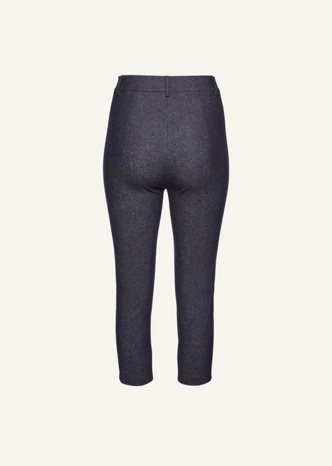 Shop Magda Butrym Tailoring And Suits Capri Slim Wool Pants In Navy Shop Magda Butrym Tailoring And Suits Capri Slim Wool Pants In Navy