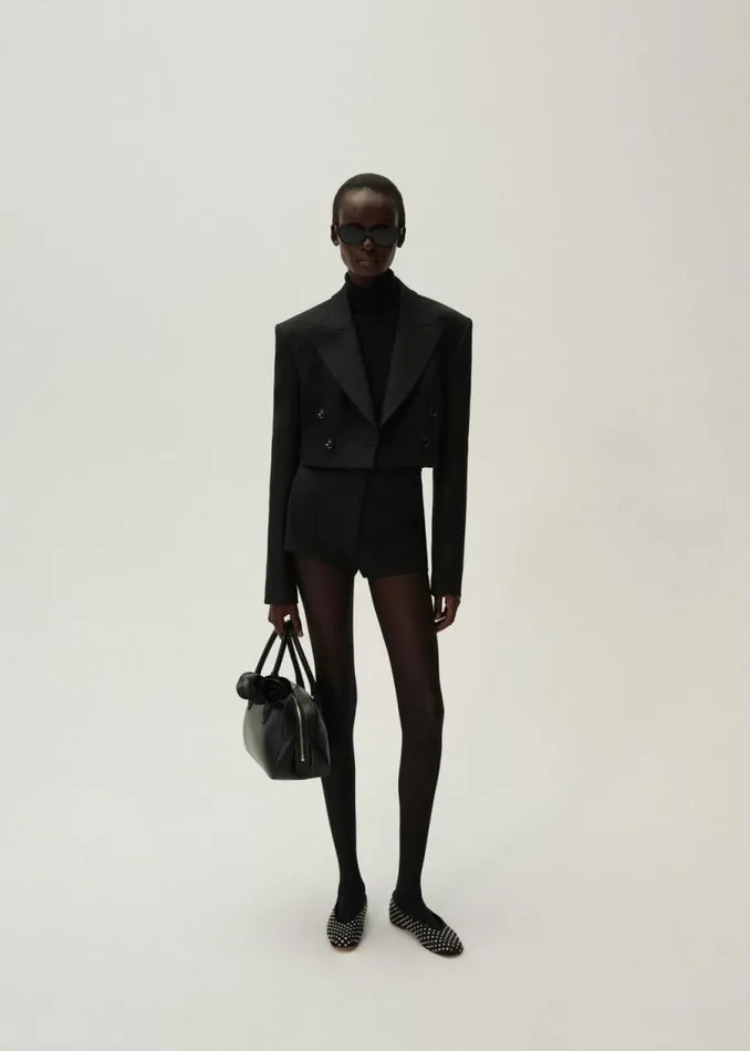 Shop Magda Butrym Tailoring And Suits Wool Hot Shorts In Black Shop Magda Butrym Tailoring And Suits Wool Hot Shorts In Black