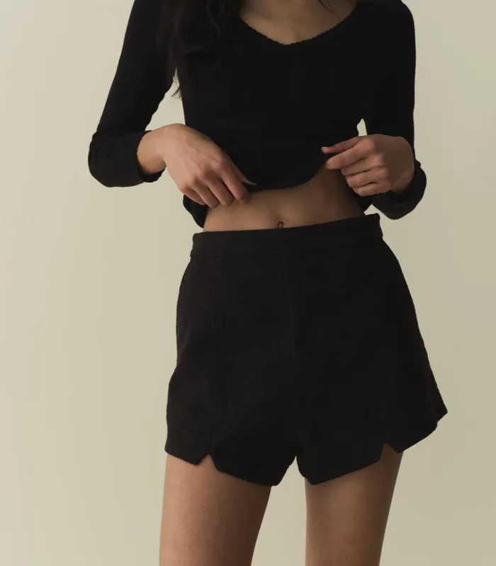 Shop MAVEN SHORT Black DEN Pants and Shorts