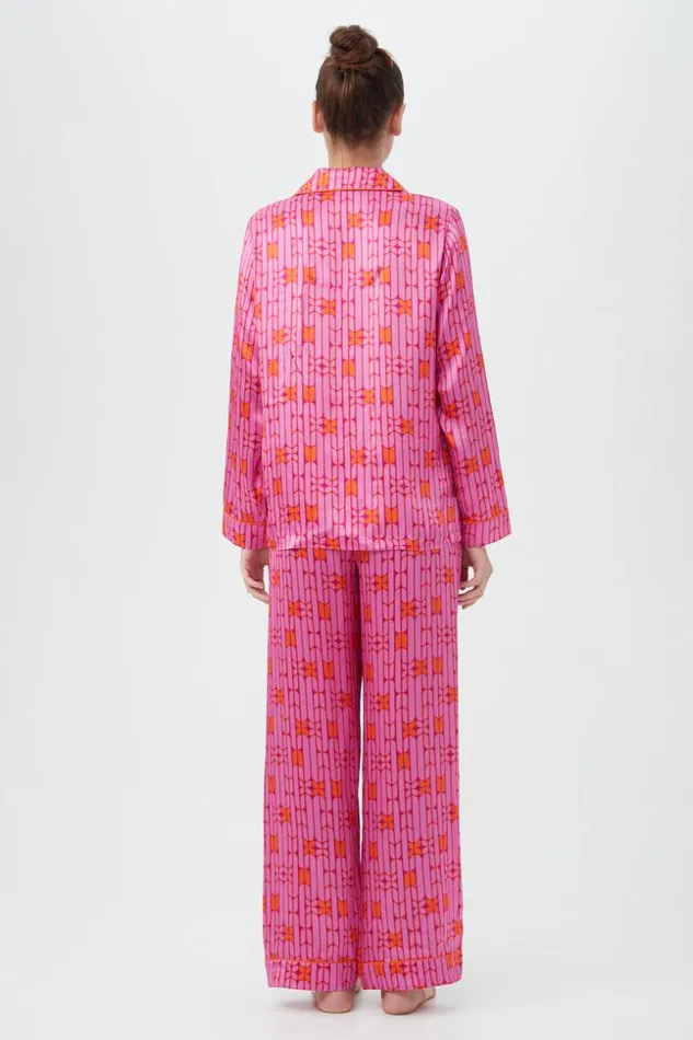 SHOP Trina Turk WOMEN039S SLEEPWEAR WALLPAPER GEO WOMEN039S LONG SLEEVE LONG PANT SILK PJ SET