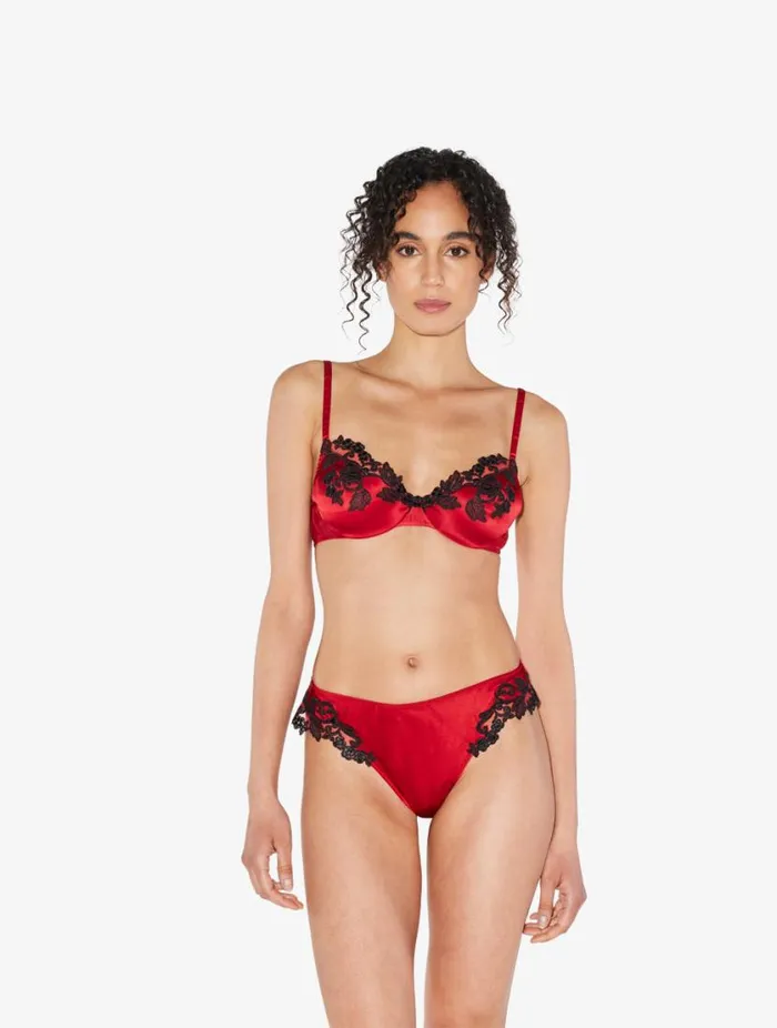 Silk Underwired Bra In Red With Black Frastaglio Lingerie La Perla Underwired