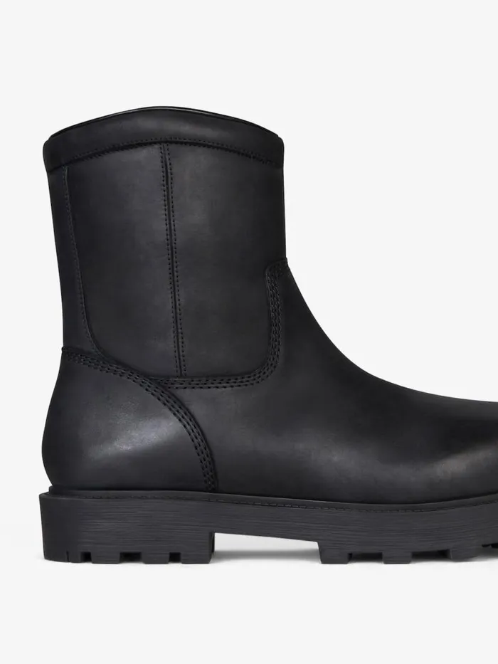 Storm Ankle Boots In Nubuck With Zip Black Men Givenchy Boots and Loafers