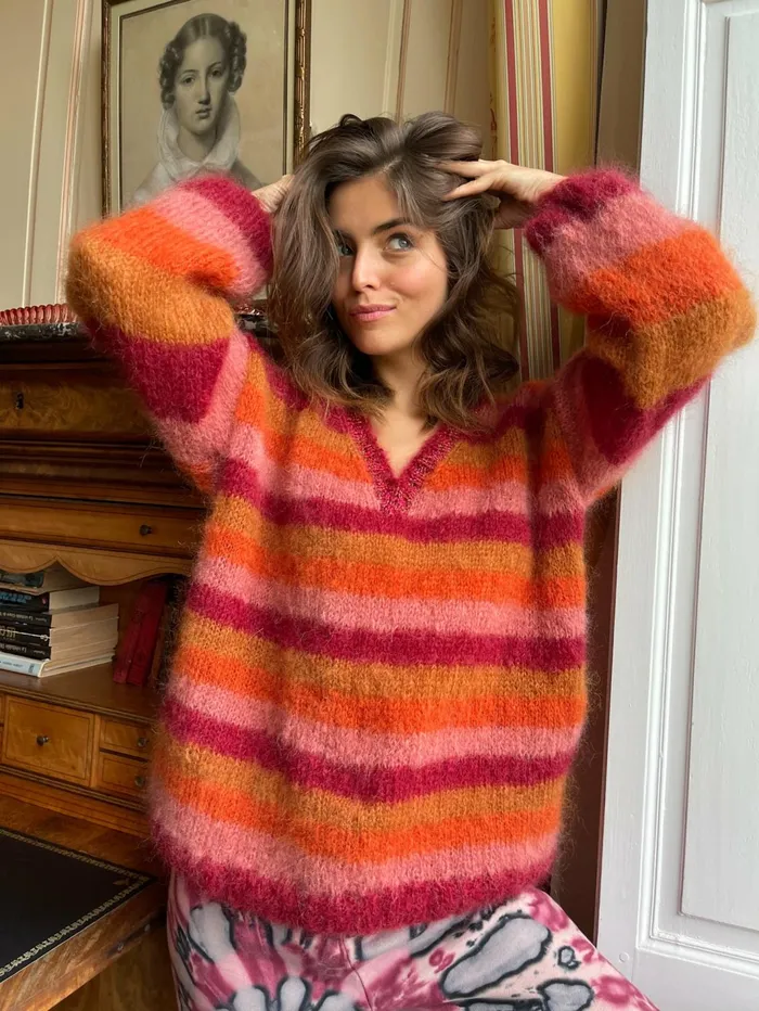 Sweaters Women Rose Carmine SWEATER VNECK STRIPES BORDEAUX