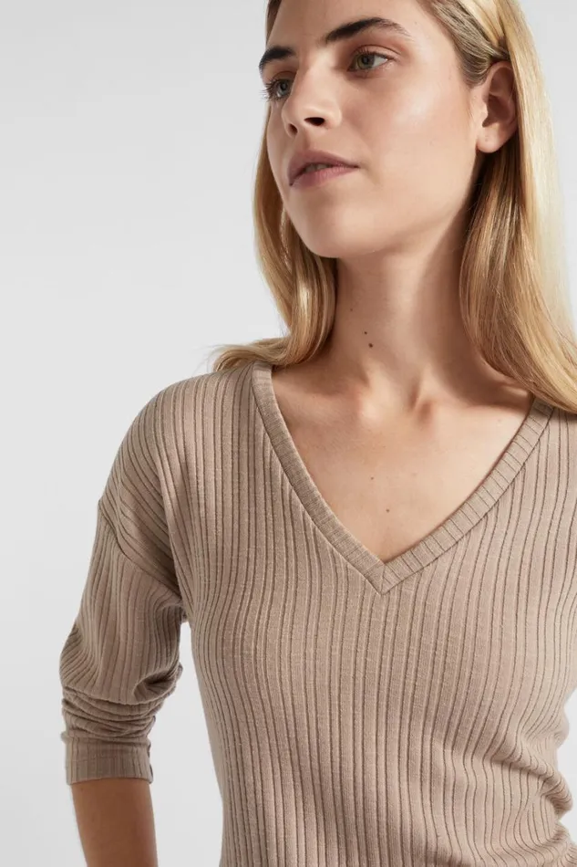 TShirts and Tops Woman Seed Heritage Textured V Neck Top Cookie