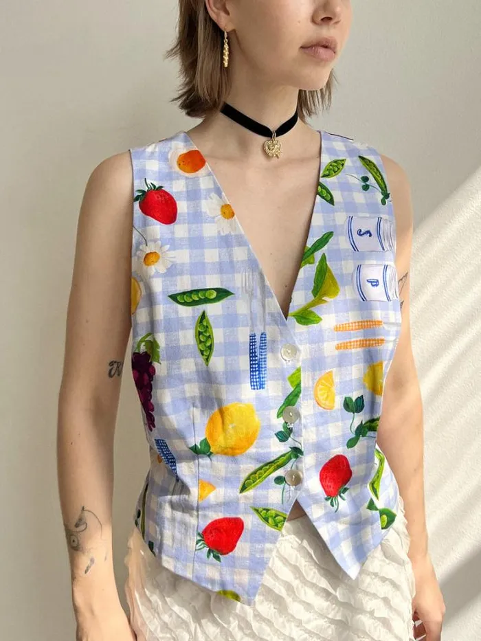 Tops Shop Lisa Says Gah Riley Vest