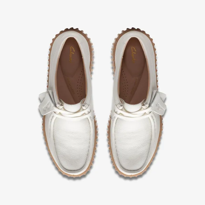 Torhill Bee Off White Leather Women Clarks Platforms
